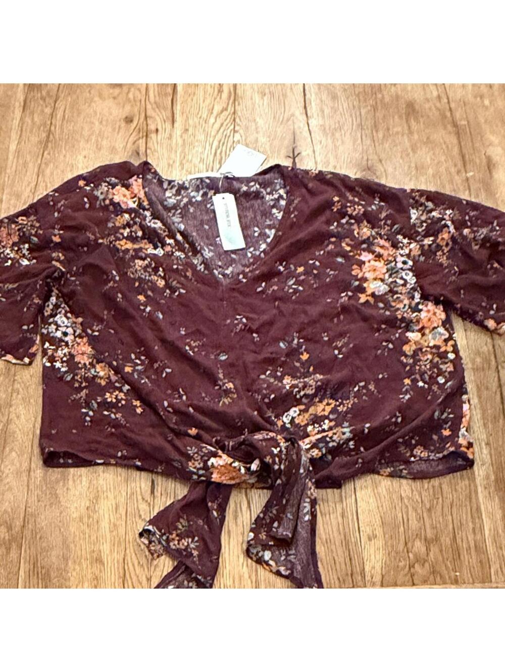 LUQ Burgundy Floral Tie-Front Blouse large
